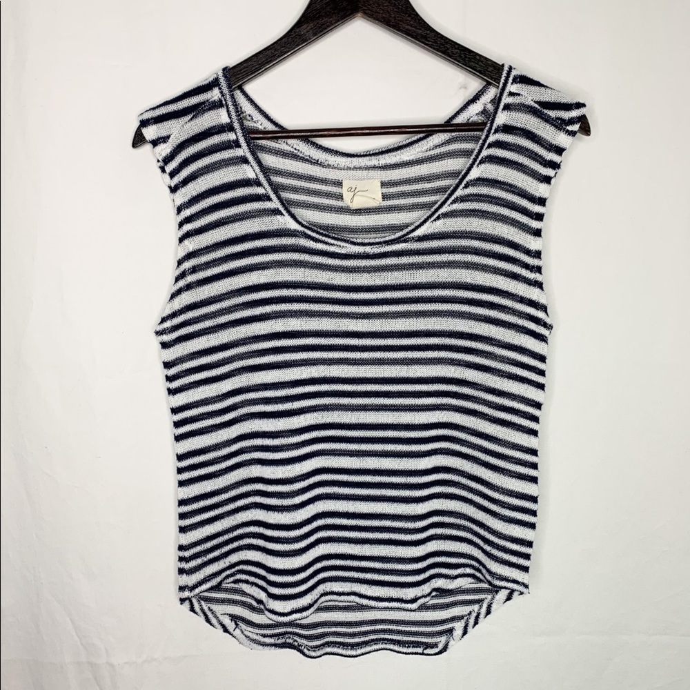 🦩2/$25 Andrea Jovine / Semi Sheer Knit Tank Top